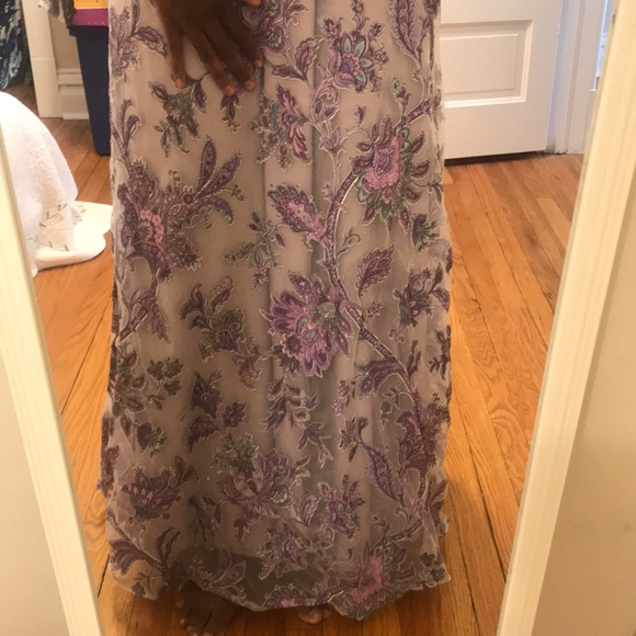 Lavender evening gown - Picture 5 of 5